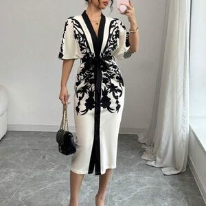 SHEIN Black and White Kimono Sleeve Sheath Dress